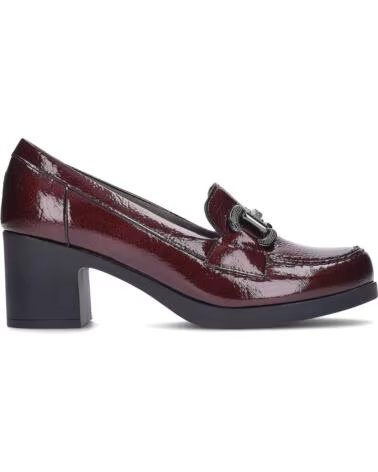 PITILLOS Mocasin con tacon para mujer 30502 Charol BURDEOS