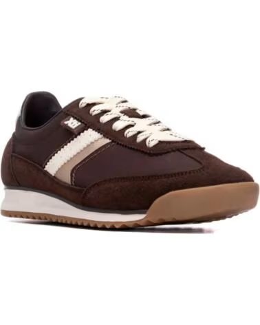 BASKETS CASUAL XTI MODÈLE 146114 MARRON POUR FEMME MARRóN