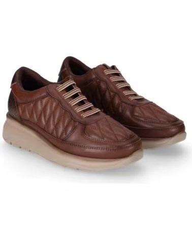 CHIKA10 ST AZULADO 06 ZAPATOS DE MUJER EN CUERO CUÑA BAJA CUERO-TAN
