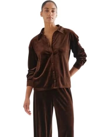 COMPAIA FANTASTICA CAMISA FEMININA DE VELUDO COM BOTÕES MARRóN