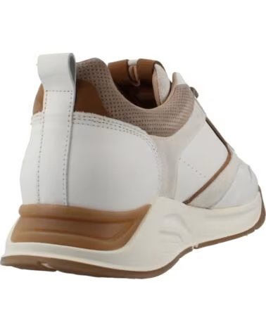 BASKETS HOMME BULL BOXER MODÈLE 7CI0100102 BLANC 1134