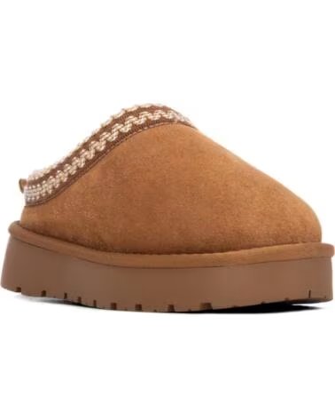XTI 154020 PLATEAU-CLOGS CAMEL