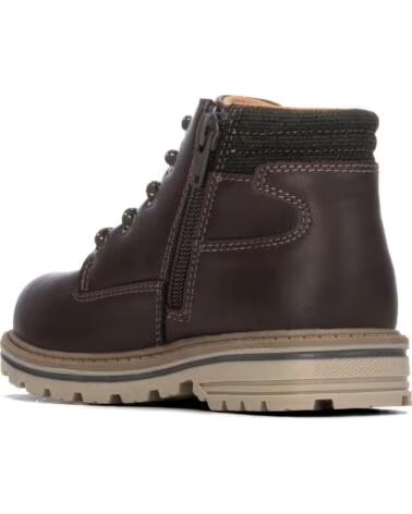 BOTAS CASUAL XTI 154099 EM CASTANHO MARRON