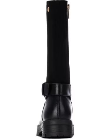 BOTAS ALTAS XTI 154125 COM FIVELA DECORATIVA E FECHO ÉCLAIR NEGRO