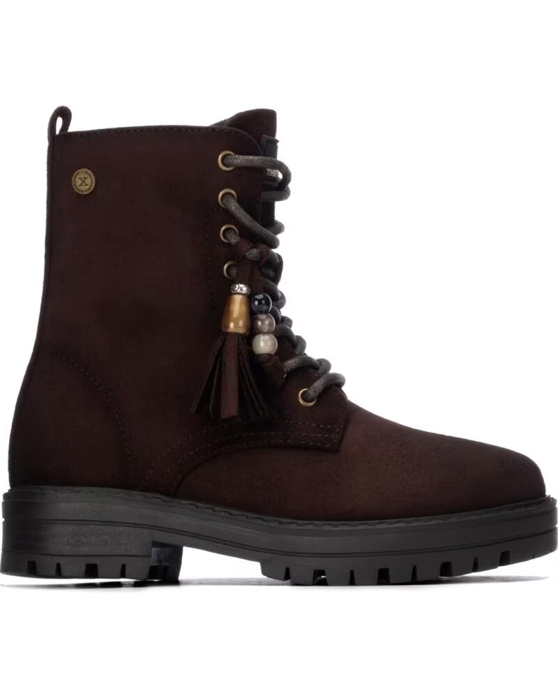 BOTTINES STYLE MILITAIRE XTI 154149 POUR FEMME MARRON AVEC LACETS ET POMPONS