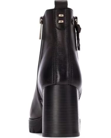 CARMELA 164283 BOTTINES EN CUIR TALON LARGE MARRON
