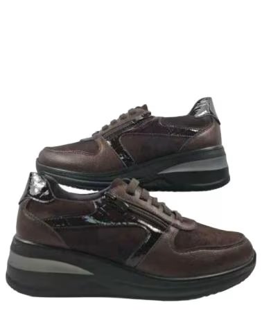 TIMBOS SAPATILHAS CUNHA INTERIOR 132060 CASTANHO MARRON