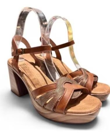TIMBOS SANDALIA TACÓN MADERA CUERO 132642