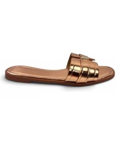 TIMBOS ZUECO PLANO DE MUJER CHAMPAGNE 133333