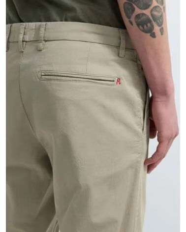 REPLAY PANTALON CHINO REGULAR FIT M9722J BEIGE CLAIR BEIG CLARO