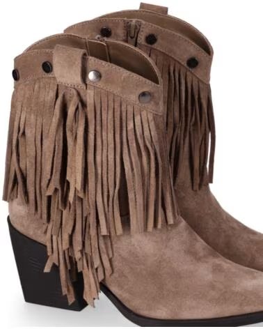 CHIKA10 MAHONA 03 BOTTINES EN CROUTE DE CUIR TALON MOYEN À FRANGES TAUPE-TAUPE