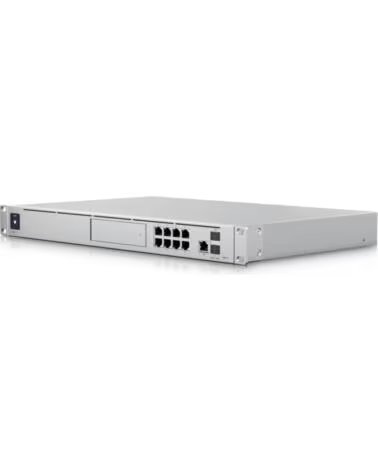 UBIQUITI ROUTER UDM-SE TODO EN UNO ROUTER SWITCHPOE WIFI CONTROL
