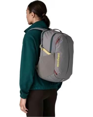 PATAGONIA Mochila 47913-Ngry en gris para unisex NOBLE GREY