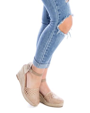 Sandali per Donna XTI 140959 TAUPE