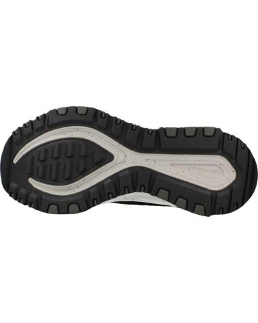 Zapatillas deporte de Hombre SKECHERS ZAPATILLAS D´LUX TRAIL PARA HOMBRE EN COLOR VERDE VERDE