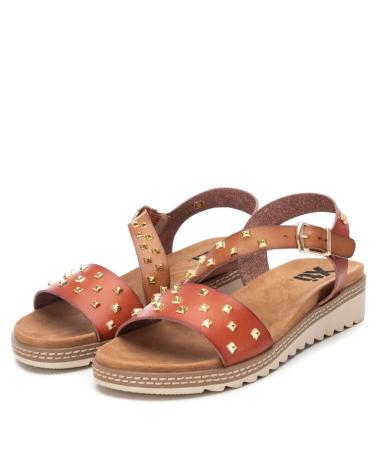 Sandalen für Damen XTI 141330 CAMEL