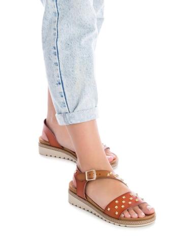 Sandalen für Damen XTI 141330 CAMEL